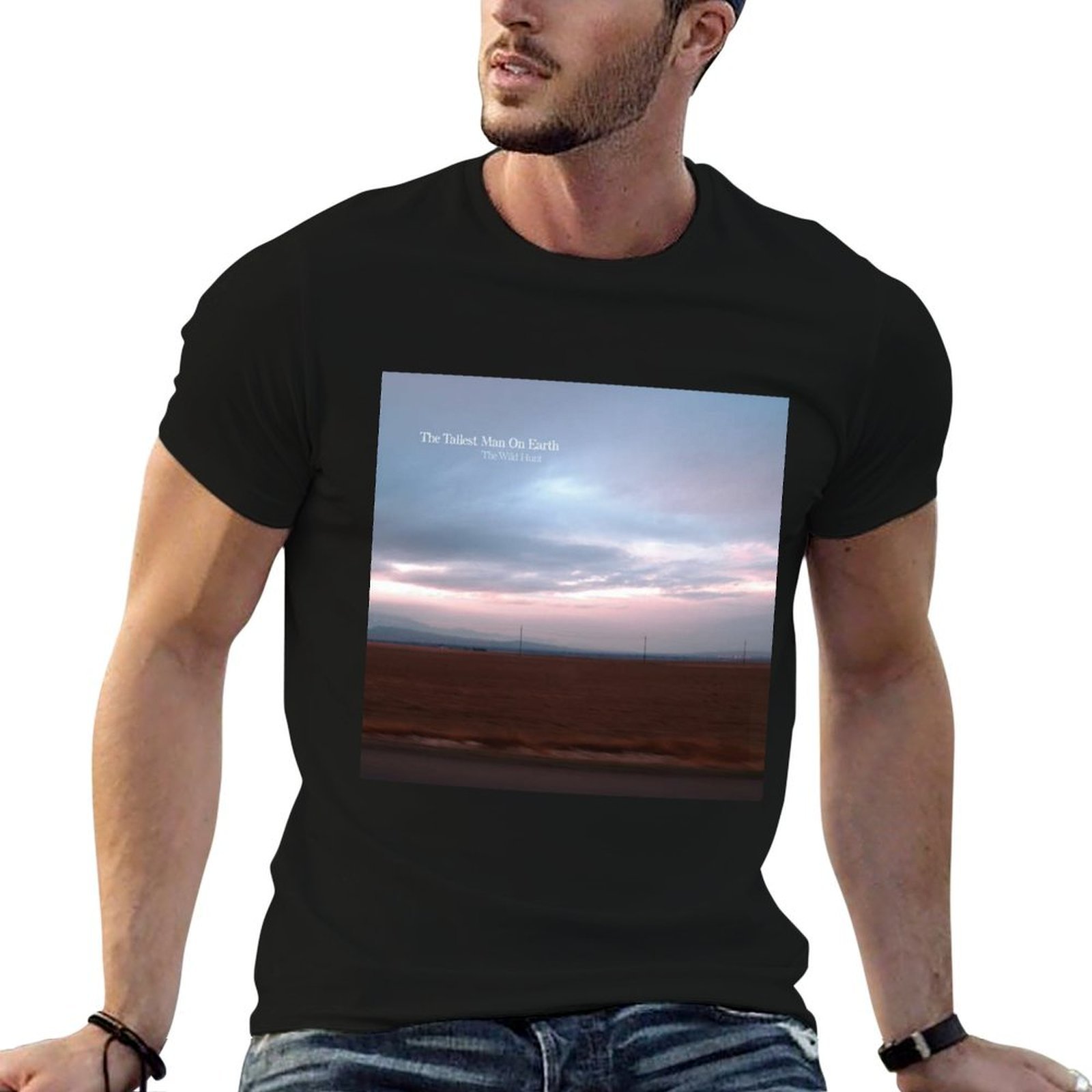 Wildman Hunting & Outdoor Photos - 地球上で一番背の高い男 ザ・ワイルド・ハント Tシャツ 男性用Tシャツ コットン製 面白いTシャツ
