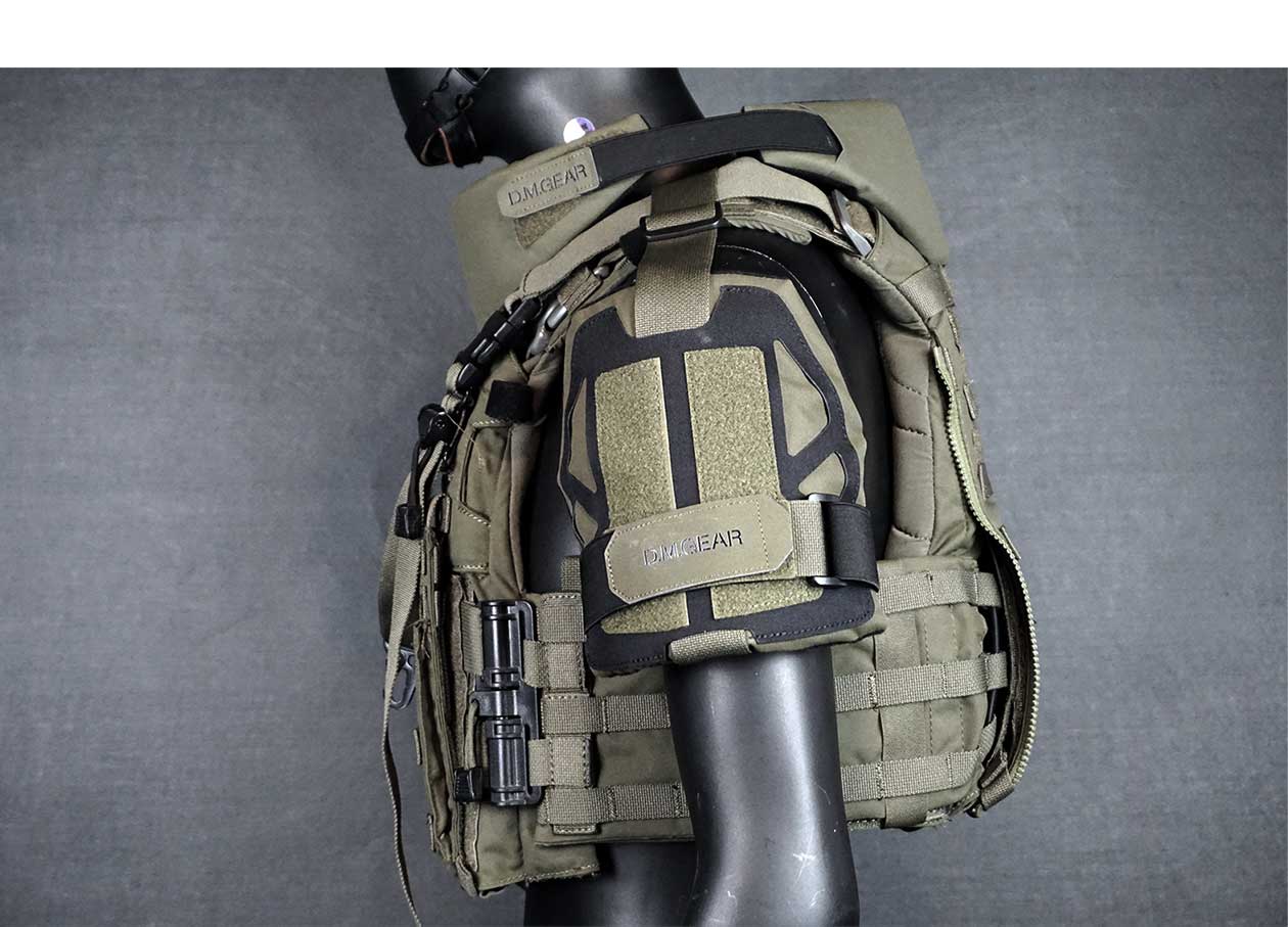 DMGear ショルダーアーマー戦術狩猟ギア機器ベストアクセ - Men'S Outdoor Hunting Jacket のレビューと価格